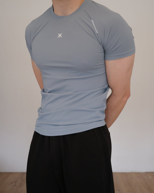 ALPHA PERFORMANCE TECH SHORT SLEEVE IN BLUE GRAY